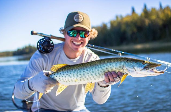 fly fishing like a pro with FlyFishFinder